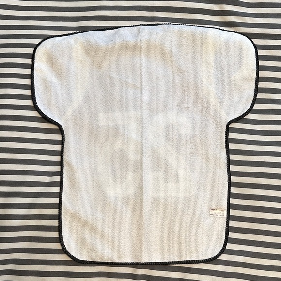 NFL ‘25 Rams Terry Rally Towel - Picture 3 of 3